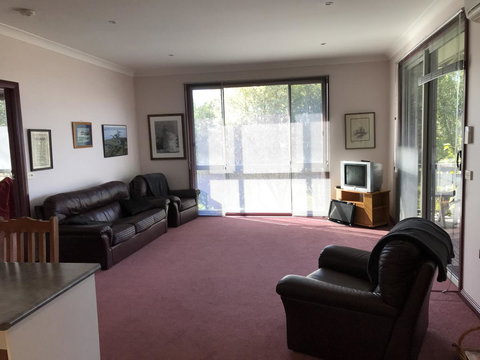 Eagle Bay Views - Timeshare Accommodation 10