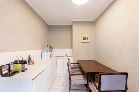 Eltham Gateway Hotel & Conference Centre - Timeshare Accommodation 17
