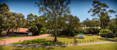 Eltham Gateway Hotel & Conference Centre - Timeshare Accommodation 44