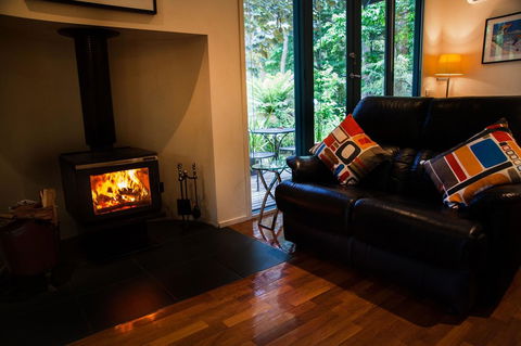 Ashwood Cottages - Timeshare Accommodation 26