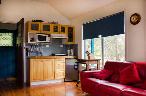 Ashwood Cottages - Timeshare Accommodation 17