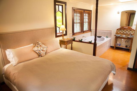 Ashwood Cottages - Timeshare Accommodation 8