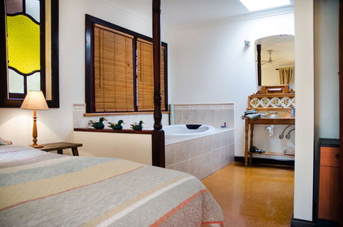 Ashwood Cottages - Timeshare Accommodation 13