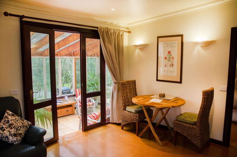 Ashwood Cottages - Timeshare Accommodation 2