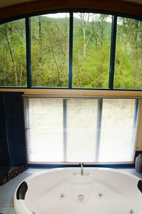 Ashwood Cottages - Timeshare Accommodation 25