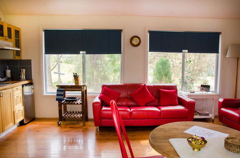 Ashwood Cottages - Timeshare Accommodation 14
