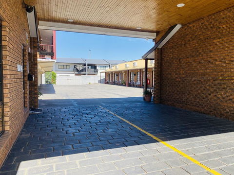 The Cottage Motor Inn Albury - Timeshare Accommodation 1