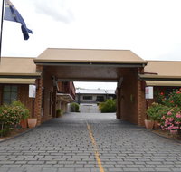 The Cottage Motor Inn Albury - Timeshare Accommodation