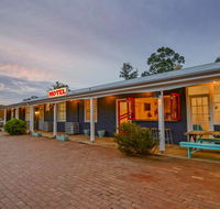 The Platypus Accommodation  Cafe - Timeshare Accommodation