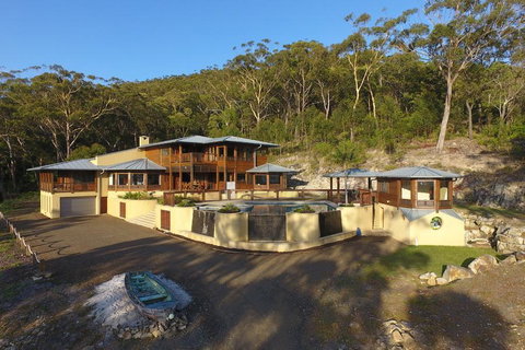 The Pool House - Timeshare Accommodation 2