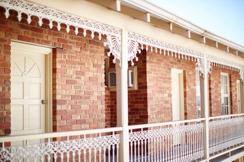 The Rose Hotel & Motel - Timeshare Accommodation 0