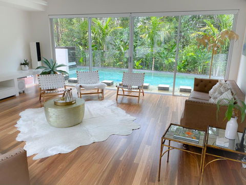 Tranquil Noosa Heads Luxury Home With Private Pool - Gym Tennis & Golf - Timeshare Accommodation 0