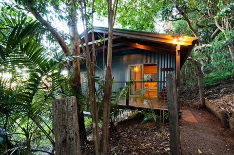 Treetops Seaview Montville - Timeshare Accommodation 0