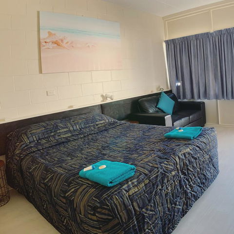 Tropical City Motor Inn - Timeshare Accommodation 3