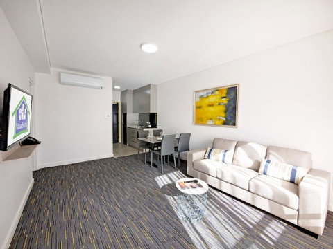 Value Suites Penrith - Timeshare Accommodation 1