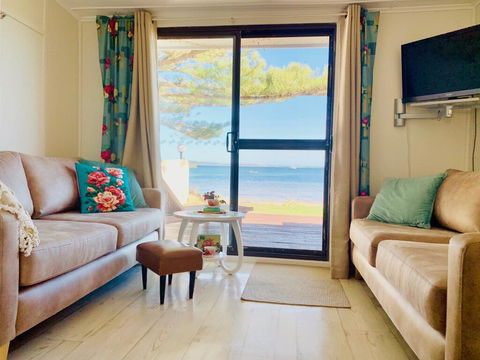 Vandy's Shack At Mount Dutton Bay - Ideal For Couples And Small Families - Timeshare Accommodation 2