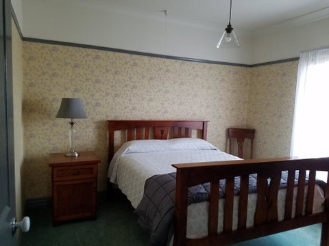 Wagga Wagga Country Cottages - Timeshare Accommodation 2