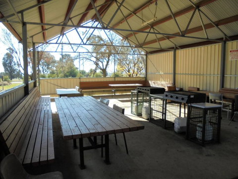 Wagga Wagga Tourist Park - Timeshare Accommodation 1