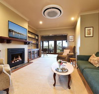Wangi Waterfront Delight 4br Waterfront Reserve Home