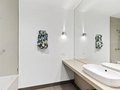 WATERFRONT TWO - Position Perfect , , , NEW LISTING 2019, , ,  - Timeshare Accommodation 3