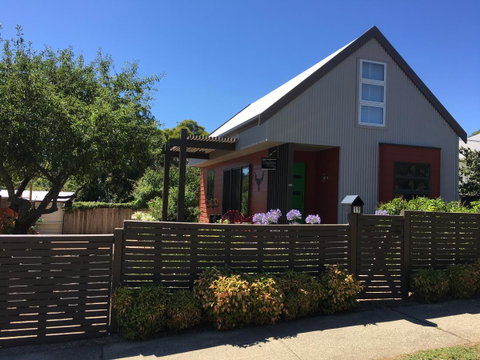 Daydream Cottage - Timeshare Accommodation 5