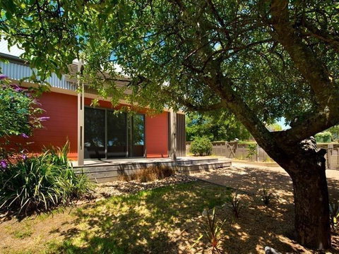 Daydream Cottage - Timeshare Accommodation 12
