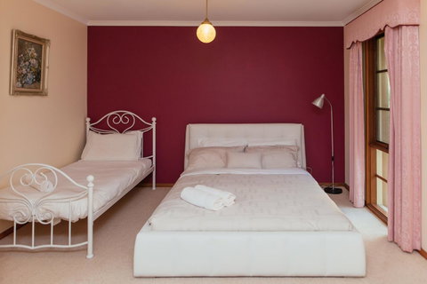The Dan - Timeshare Accommodation 7