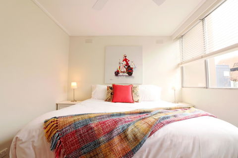 Colour Pop Fitzroy - 3 Bedroom Pet Friendly - Timeshare Accommodation 10