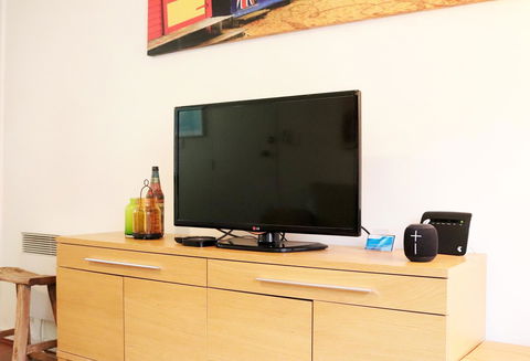 Colour Pop Fitzroy - 3 Bedroom Pet Friendly - Timeshare Accommodation 26