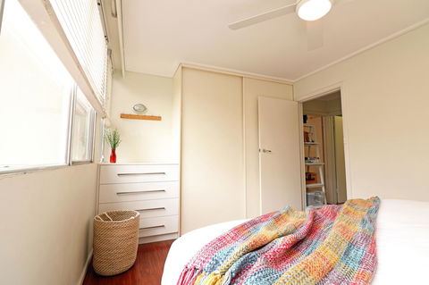 Colour Pop Fitzroy - 3 Bedroom Pet Friendly - Timeshare Accommodation 12