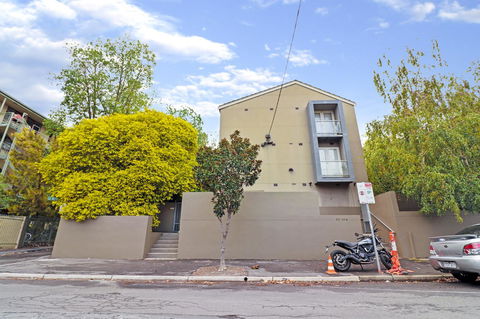 Colour Pop Fitzroy - 3 Bedroom Pet Friendly - Timeshare Accommodation 28