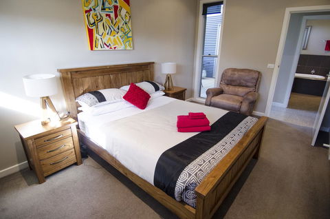 Corrugated Cottage - Timeshare Accommodation 17