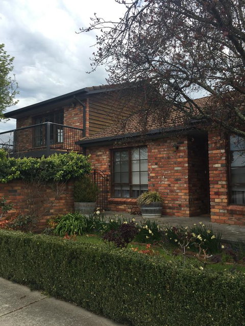 Bricks And Roses - Timeshare Accommodation 0