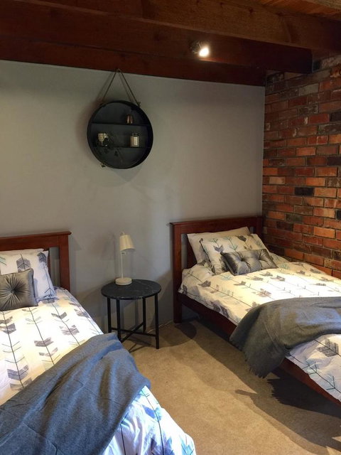 Bricks And Roses - Timeshare Accommodation 15