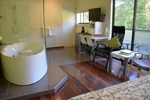 Deville At Healesville - Timeshare Accommodation 6