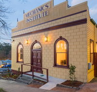 The Old Mechanics - Timeshare Accommodation