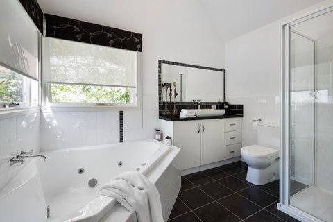 Cottage 4A - Timeshare Accommodation 8