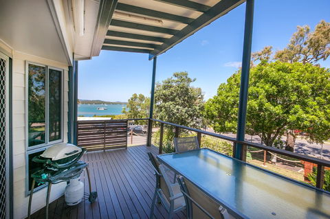 Sunset Cabins 1770 - Timeshare Accommodation 2