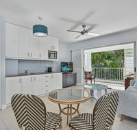 Couples private spa beach getaway - Timeshare Accommodation