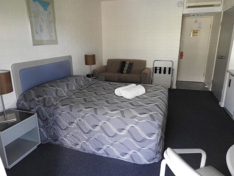 Dalby Manor Motor Inn - Timeshare Accommodation 11