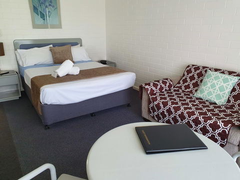 Dalby Manor Motor Inn - Timeshare Accommodation 9