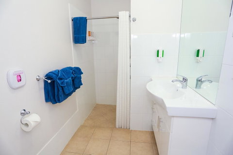 Port Douglas Motel - Timeshare Accommodation 13