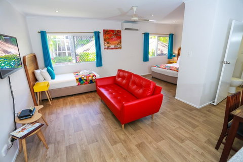 Port Douglas Motel - Timeshare Accommodation 4