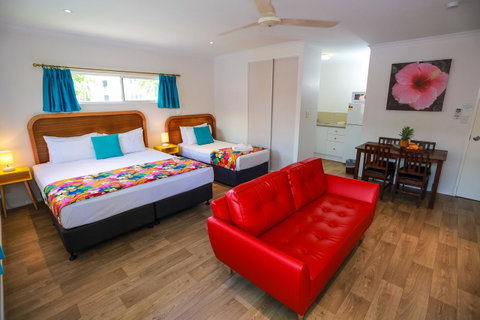 Port Douglas Motel - Timeshare Accommodation 2