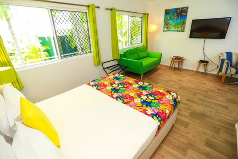 Port Douglas Motel - Timeshare Accommodation 9