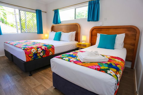 Port Douglas Motel - Timeshare Accommodation 1