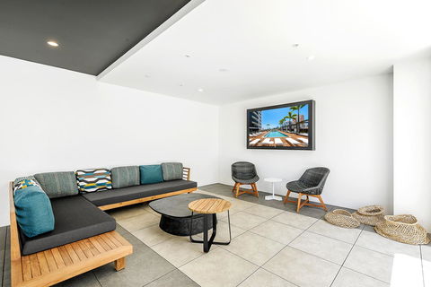 Qube Broadbeach - Timeshare Accommodation 22