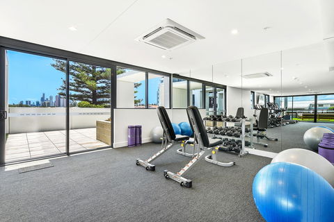 Qube Broadbeach - Timeshare Accommodation 32