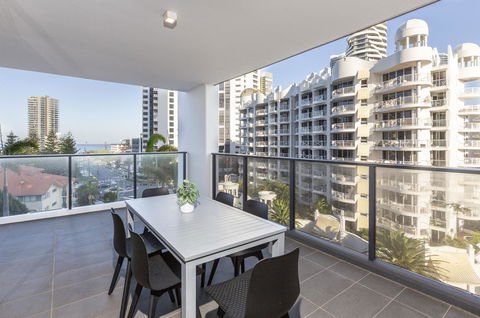 Qube Broadbeach - Timeshare Accommodation 41