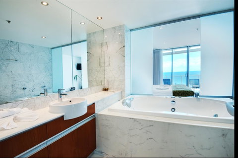 Reflections Tower Two - Timeshare Accommodation 2
